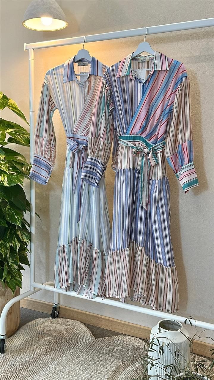 Vestido Con Mangas Italiano